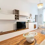 Appartement Lambra 103 *